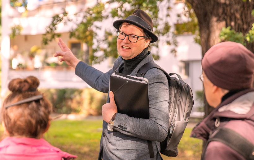 Foto: Mann mit Hut Touren | Christian Fessel